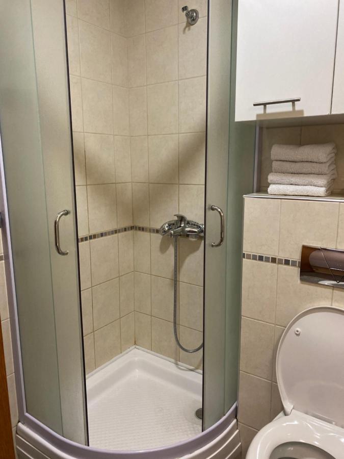Apartman Bella Novi Beograd Bezanija Kültér fotó