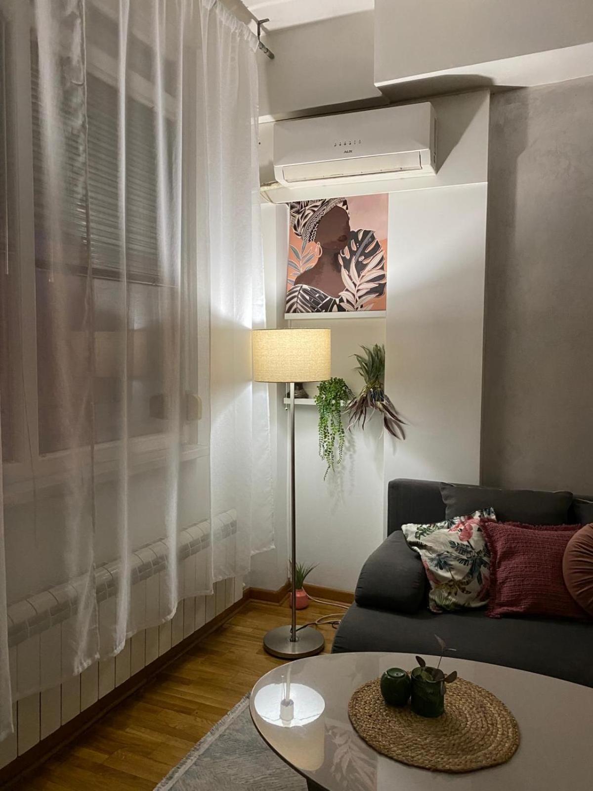 Apartman Bella Novi Beograd Bezanija Kültér fotó